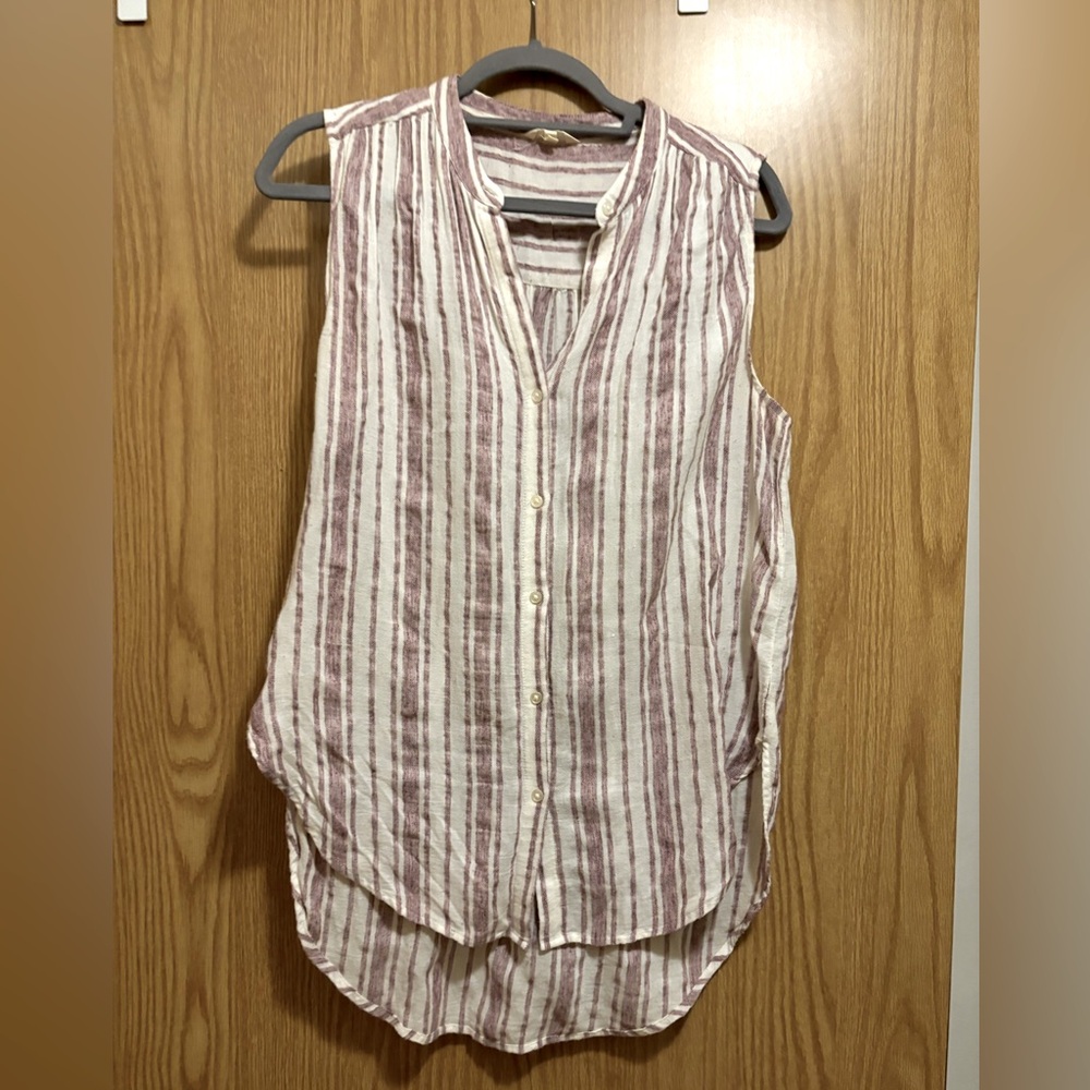 Light weight button down strip tunic